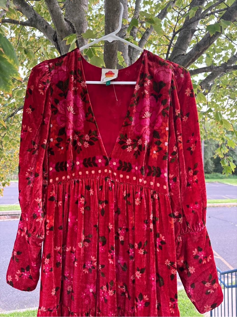 FARM Rio Red Floral Velvet Maxi Dress - Picture 3 of 8